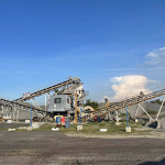 處理時產(chǎn)80噸的鵝卵石制砂機價格是多少？