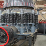 圓錐破碎機(jī)如何選擇，選對品牌 保證質(zhì)量是重點(diǎn)